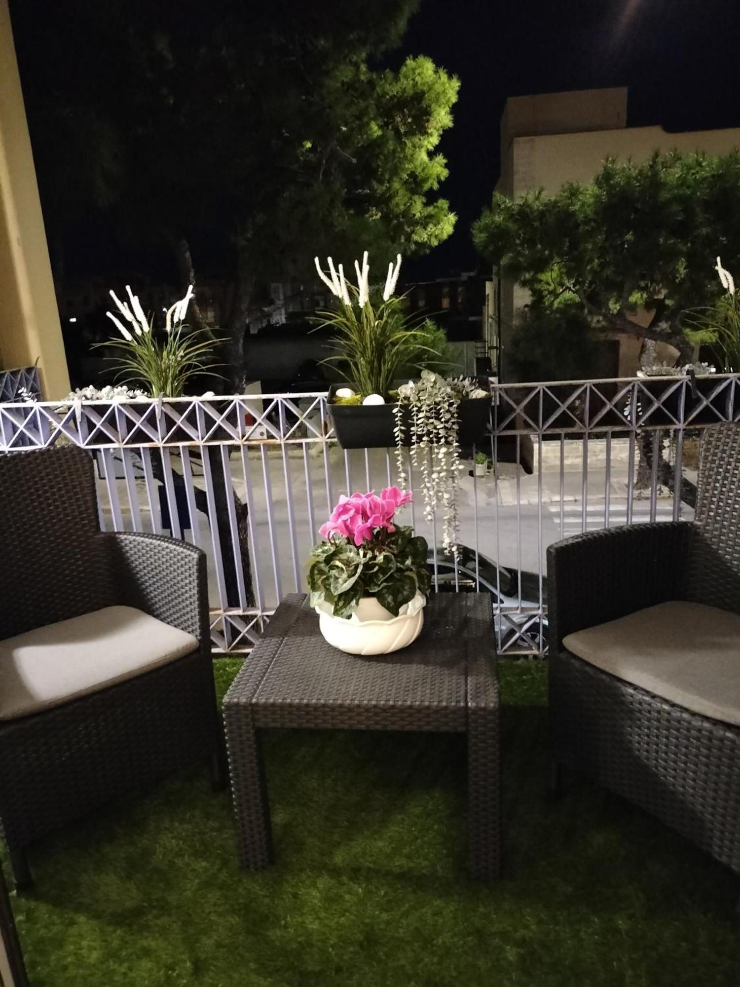モノーポリ Casa Tra Borgo E Mareヴィラ エクステリア 写真