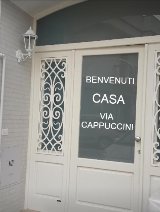 モノーポリ Casa Tra Borgo E Mareヴィラ エクステリア 写真